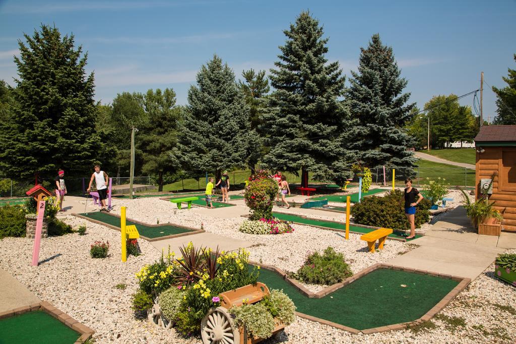 Plymouth Rock Camping Resort Deluxe Cottage Elkhart Lake Exteriér fotografie
